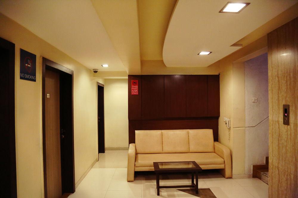 Oyo Rooms Yerwada Chowk Pune Dış mekan fotoğraf